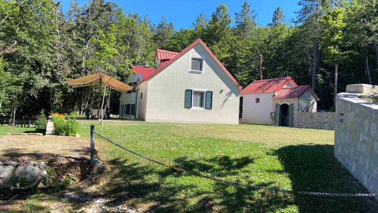 Mountain House Ivanova Korita Cetinje Dış mekan fotoğraf